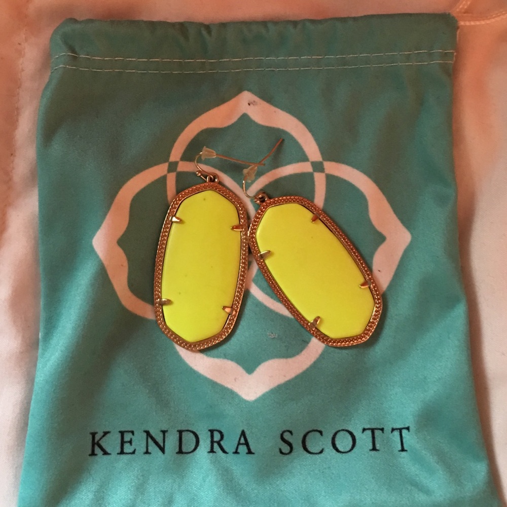 Neon Kendra earrings